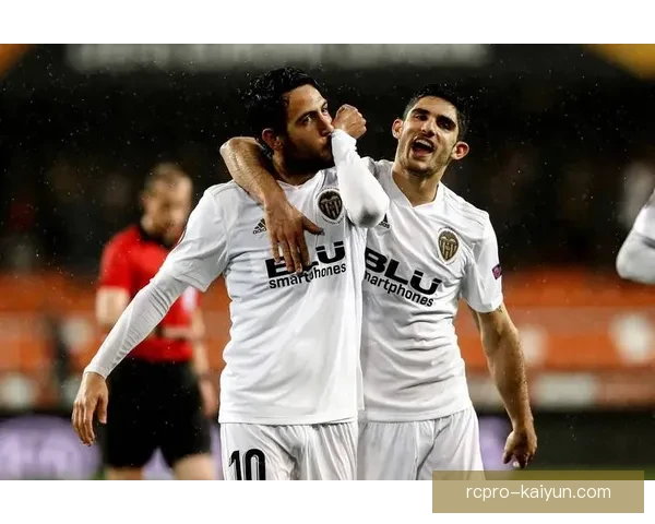 西甲巴列卡诺迎来新时代，表现稳健引发关注